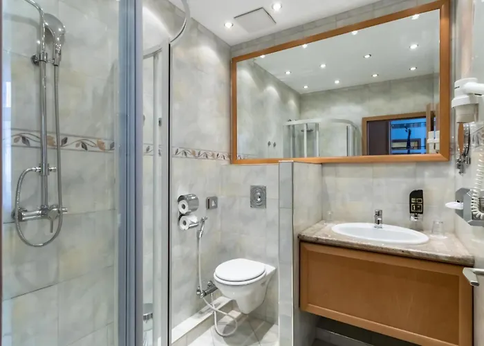 Corvinus 4* Vienne