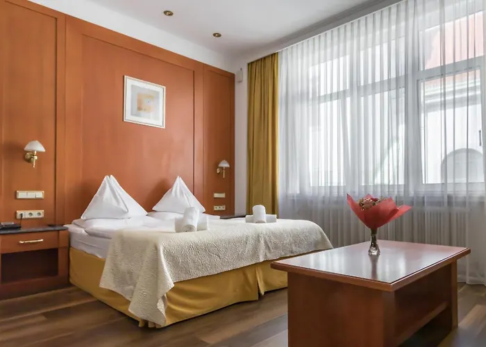 Corvinus Hotel 4*