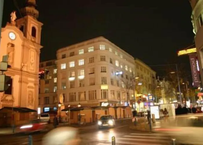 Corvinus Отель 4*